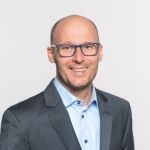 20241204_Greiff_Samuel_AH_860927 Prof. Dr. Samuel Greiff; Professur für Educational Monitoring and Effectiveness; TUM School of Social Sciences and Technology; Foto: Andreas Heddergott /TUM; Verwendung frei für die Berichterstattung über die TUM bei Nennung des Copyrights /
Free for use in reporting on TUM, with the copyright noted